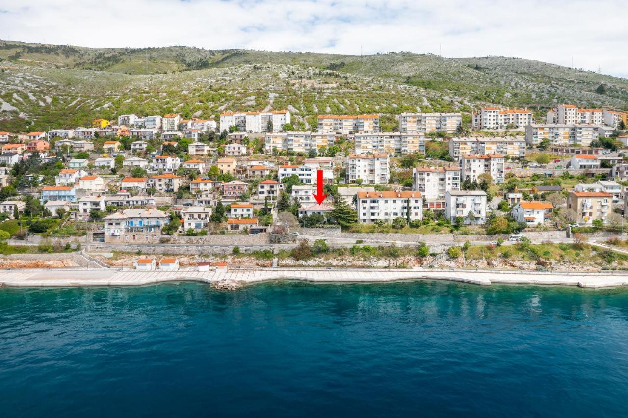 Apartments By The Beach Adela Senj Senj  Eksteriør billede
